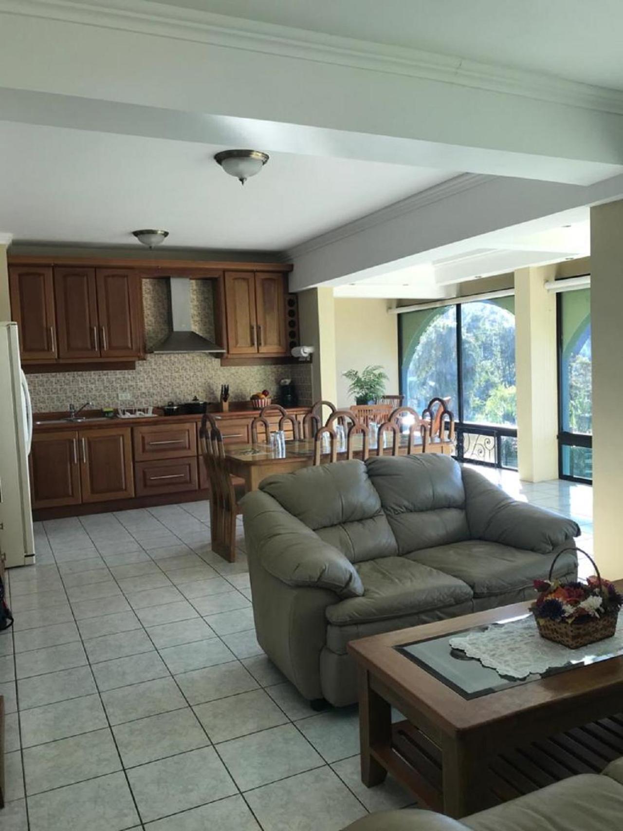Apartamento Torres De Atitlan Panajachel Luaran gambar