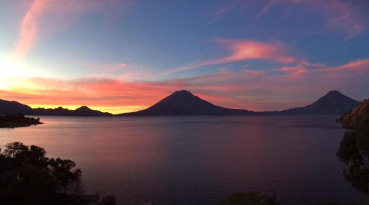 Apartamento Torres De Atitlan Panajachel Luaran gambar